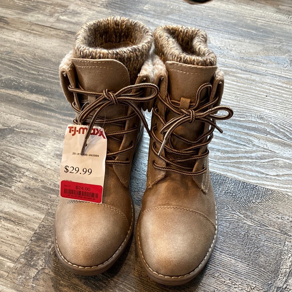 Womens combat boots